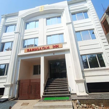 Ramalayam Inn Ayodhya Bagian luar foto